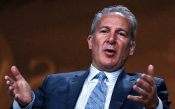 Peter Schiff Explains Why Bitcoin May Continue to Rise